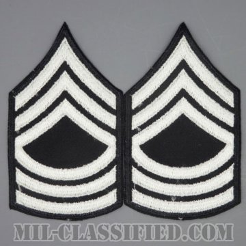 曹長（Master Sergeant (MSG), Band）[カラー（ブラック生地ホワイト刺繍）/楽隊男性用/カットエッジ/階級章（1959-）/パッチ/ペア2枚1組]の画像