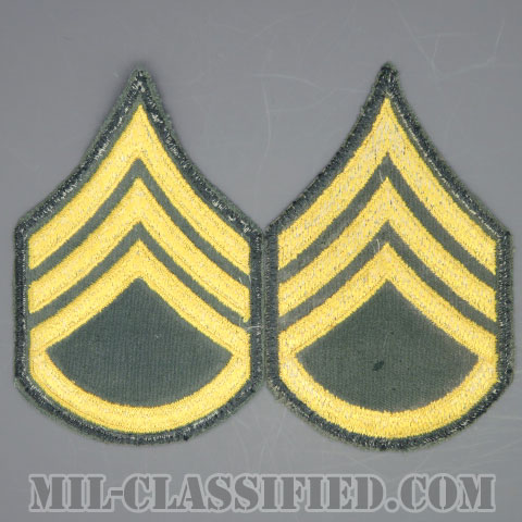 二等軍曹（Staff Sergeant (SSG)）[カラー（グリーン）/男性用/カットエッジ/階級章（1959-）/パッチ/中古1点物（ペア2枚1組）]の画像