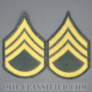 二等軍曹（Staff Sergeant (SSG)）[カラー（グリーン）/男性用/カットエッジ/階級章（1959-）/パッチ/中古1点物（ペア2枚1組）]の画像