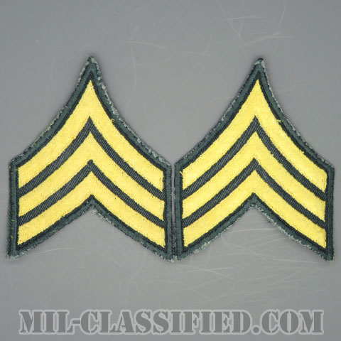 軍曹（Sergeant (SGT)）[カラー（グリーン）/男性用/カットエッジ/階級章（1959-）/パッチ/中古1点物（ペア2枚1組）]の画像