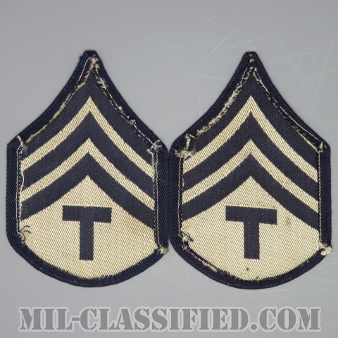 技術軍曹 (T/4)（Technician 4th Grade）[機械織りタイプ/階級章（1942-1948）/パッチ/ペア（2枚1組）/中古1点物]の画像