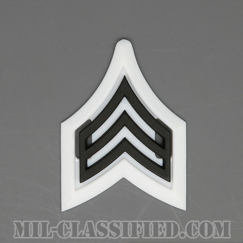 軍曹（Sergeant (SGT)）[サブデュード（ブラックメタル）/ホワイトバックプレート付/階級章/バッジ]の画像