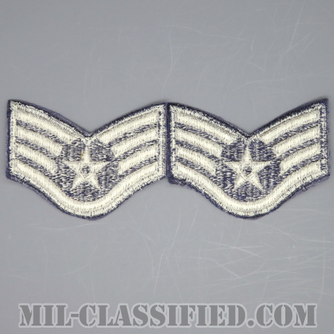 軍曹（Staff Sergeant）[カラー/カットエッジ/空軍階級章/Small（女性用）/パッチ/ペア2枚1組]の画像