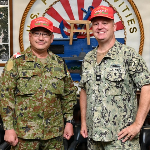 米海軍佐世保基地（Fleet Activities Sasebo）[NWU Type3（AOR2）/メロウエッジ/ベルクロ付パッチ]の画像