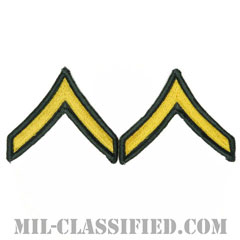 一等兵（Private Second Class (PV2)）[カラー（グリーン）/メロウエッジ/階級章（男性用）/パッチ/ペア（2枚1組）]の画像