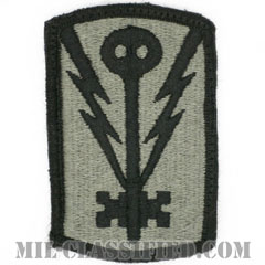 第501軍事情報旅団（501st Military Intelligence Brigade）[UCP（ACU）/メロウエッジ/ベルクロ付パッチ]の画像