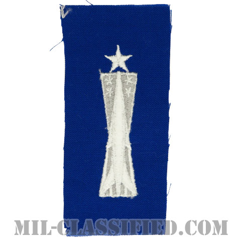 ミサイル整備章 (シニア)（Missile Maintenance Badge, Senior）[カラー/空軍ブルー生地/パッチ]の画像