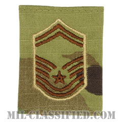 上級曹長（Senior Master Sergeant）[OCP（7C）/ゴアテックスパーカー用スライドオン空軍階級章]の画像