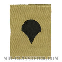 特技兵（Specialist (SPC)）[デザート/ゴアテックスパーカー用スライドオン階級章]の画像