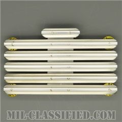 16個用 [上下スペース無し・中央揃え/リボン用バー（Mounting Bar）]の画像