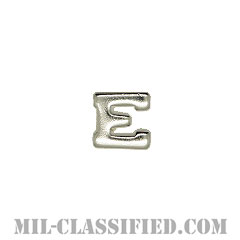 文字E (シルバー)（Letter "E", Silver, Marksmanship Ribbon, Expert）[リボン用デバイス（Attachment Device）]画像