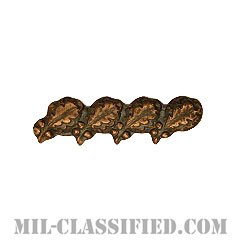 オークリーフクラスター4 (ブロンズ)（Oak Leaf Cluster, 4, Bronze）[リボン用デバイス（Attachment Device）]画像