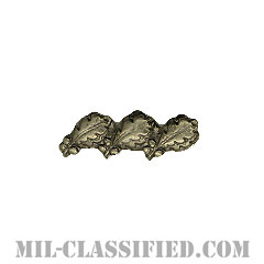 オークリーフクラスター3 (シルバー)（Oak Leaf Cluster, 3, Silver）[リボン用デバイス（Attachment Device）]の画像