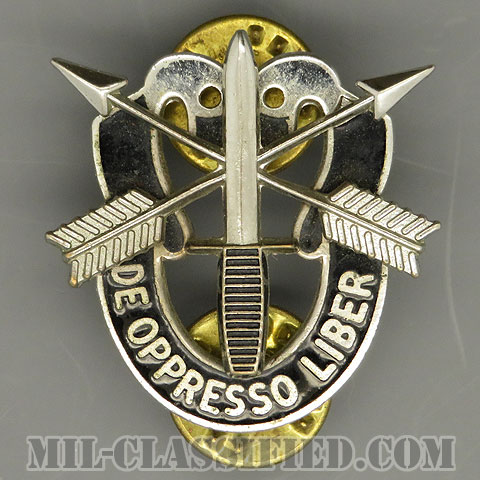 特殊部隊群（Special Forces Group）[カラー/クレスト（Crest・DUI・DI）バッジ/Kissing Dueling Skulls/1960ｓ/中古1点物]の画像