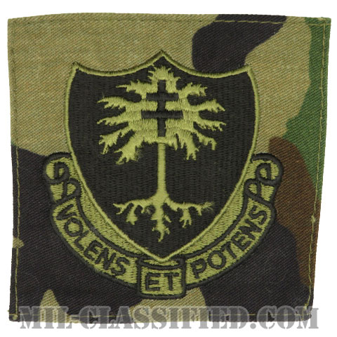 第320野戦砲兵連隊（320th Field Artillery Regiment）[サブデュード/ウッドランド生地/ポケットパッチ]の画像