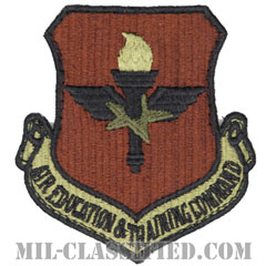 航空教育・訓練軍団（Air Education and Training Command）[OCP/カットエッジ/ベルクロ付パッチ]の画像