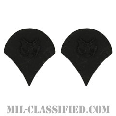 特技兵（Specialist (SPC)）[サブデュード（ブラックメタル）/階級章/バッジ/ペア（2個1組）]の画像
