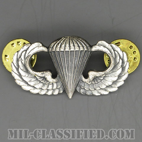 空挺章 (ベーシック)（Parachutist Badge, Basic）[カラー/1960s/燻し銀（銀張り・Silver Filled）/バッジ/中古1点物]の画像