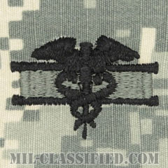 優秀医療章（Expert Field Medical Badge）[UCP（ACU）/パッチ]の画像