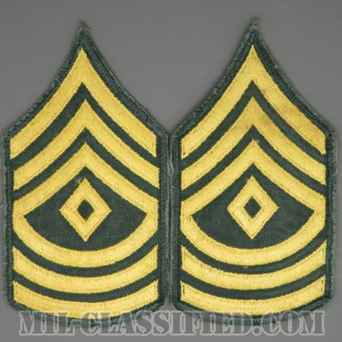 先任曹長（First Sergeant (1SG)）[カラー（グリーン）/男性用/カットエッジ/階級章（1959-）/パッチ/中古1点物（ペア2枚1組）]の画像