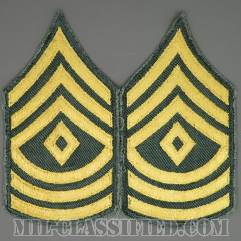 先任曹長（First Sergeant (1SG)）[カラー（グリーン）/男性用/カットエッジ/階級章（1959-）/パッチ/中古1点物（ペア2枚1組）]の画像