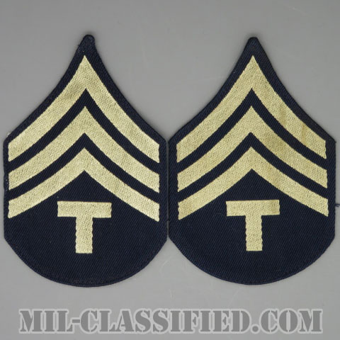 技術軍曹 (T/4)（Technician 4th Grade）[機械織りタイプ/階級章（1942-1948）/パッチ/ペア（2枚1組）/中古1点物]の画像