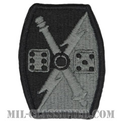 第65野戦砲兵旅団（65th Field Artillery Brigade）[UCP（ACU）/メロウエッジ/ベルクロ付パッチ]の画像