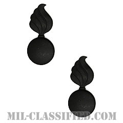 兵器科章（Ordnance Corps）[サブデュード（ブラックメタル）/兵科章/バッジ/ペア（2個1組）]の画像