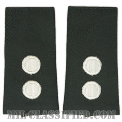 中尉 (士官学生用)（Cadet, First Lieutenant (1LT)）[グリーン/ショルダー階級章/ロングサイズ肩章/ペア（2枚1組）]の画像