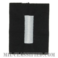 中尉（Lieutenant Junior Grade）[コールドウェザーパーカー用（ブラック）スライドオン階級章]の画像