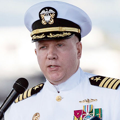 アメリカ海軍制帽用帽章 (将校用)（Navy Service Cap Device, Officer）[カラー/鏡面仕上げ/バッジ]画像