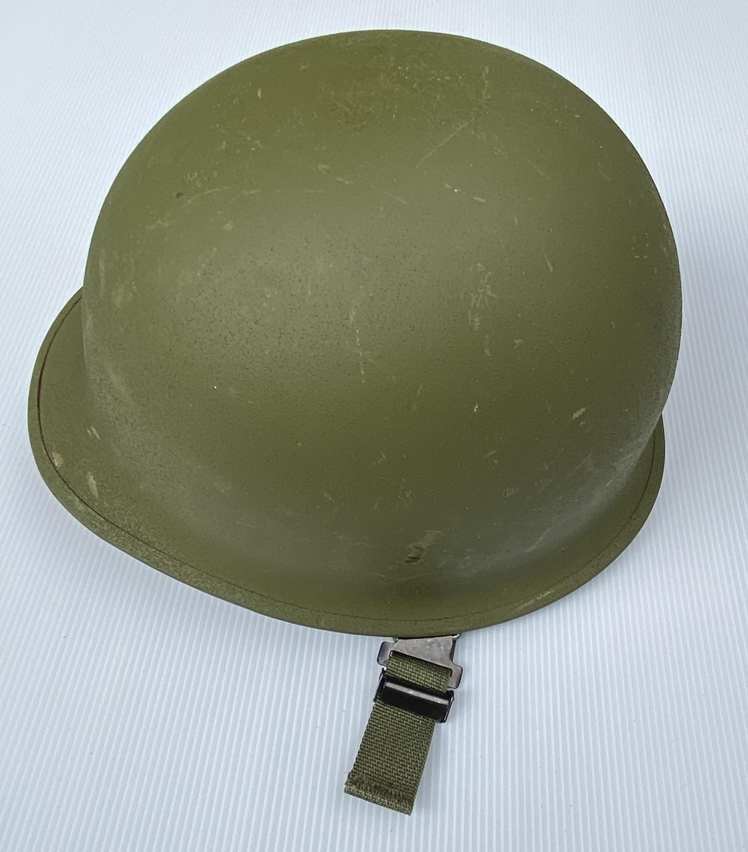 新品：米軍放出品　新品・M2ヘルメット4点セットの画像