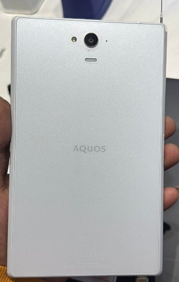 中古AQUOS PAD SH06F ワンセグフルセグ映ります！ 綺麗なフルHD、IGZO液晶 の画像