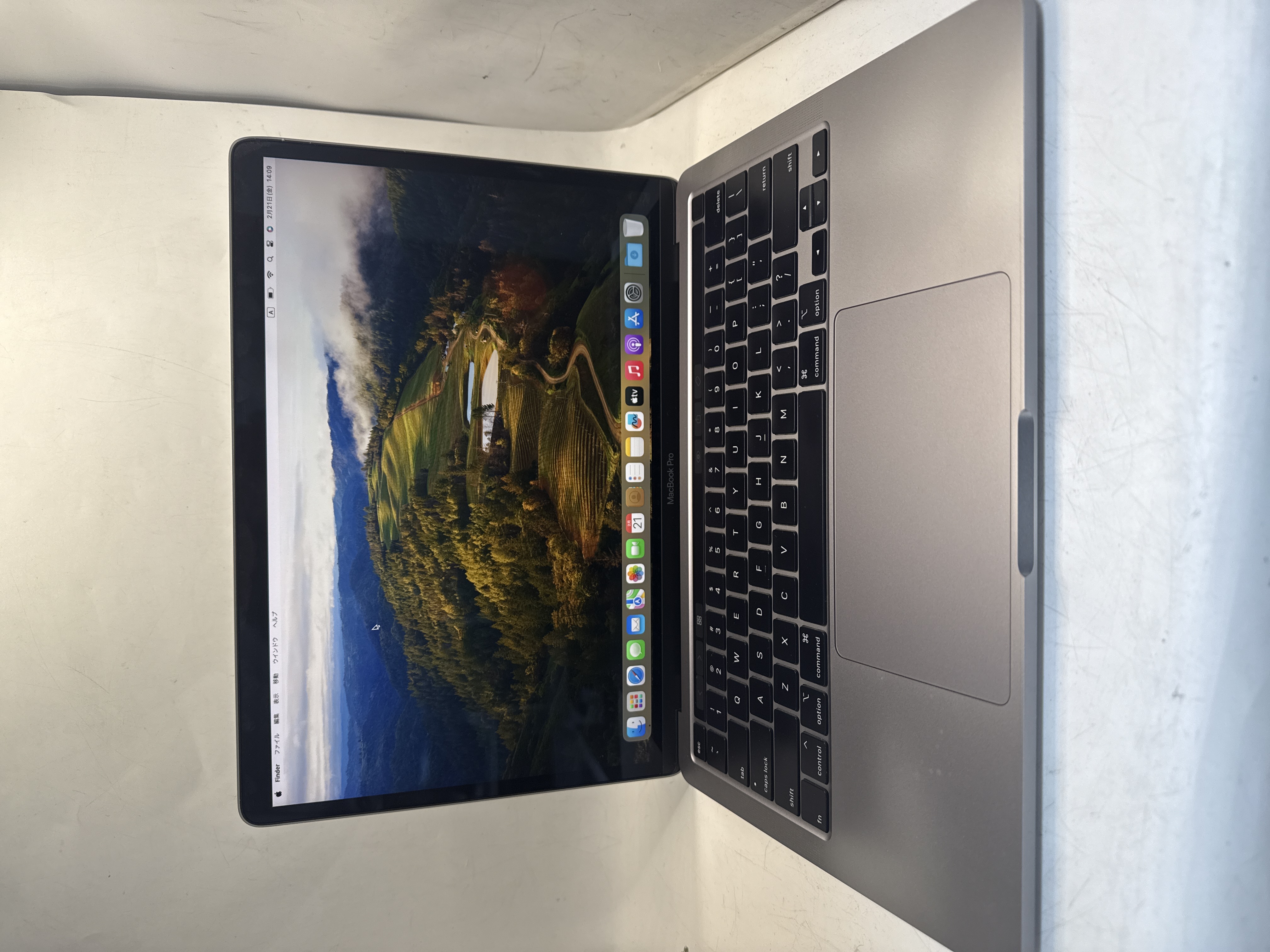 MacBook Pro 2020 13inc core i7-メモリ32GB　SSD512GB カストマイズ　モデルの画像