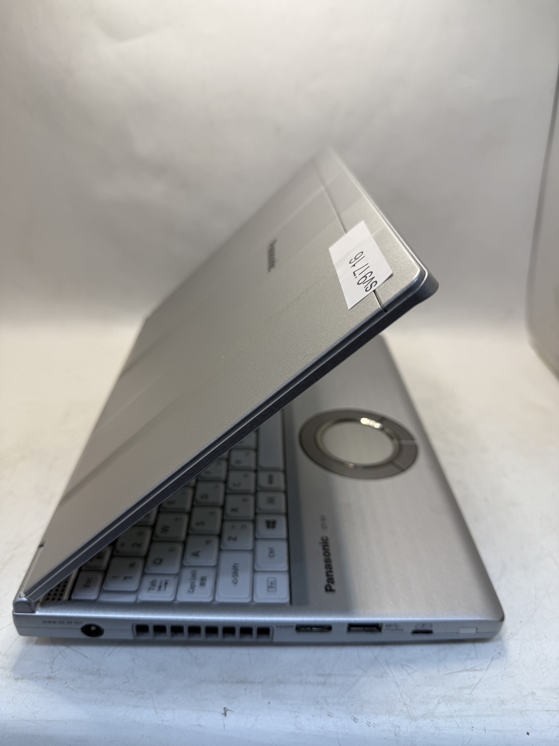 Panasonic Letsnote CF-SV9 Core i7-10810U　16GB/512GB　windows 11/LTE DVD DRIVEの画像