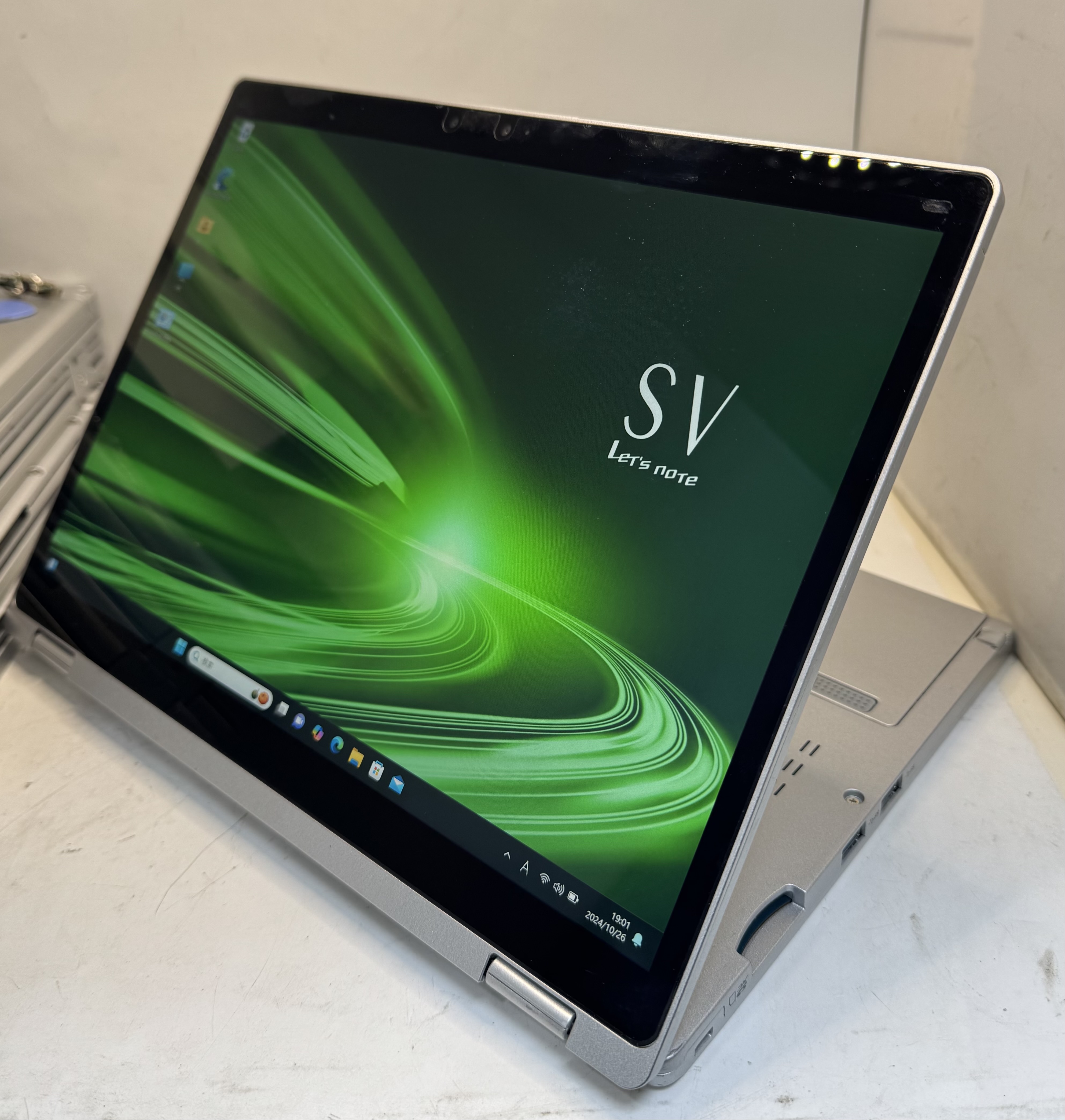Panasonic Letsnote CF-QV9 Core i5-10310u 16GB/SSD 1 TB 2in1 win11の画像