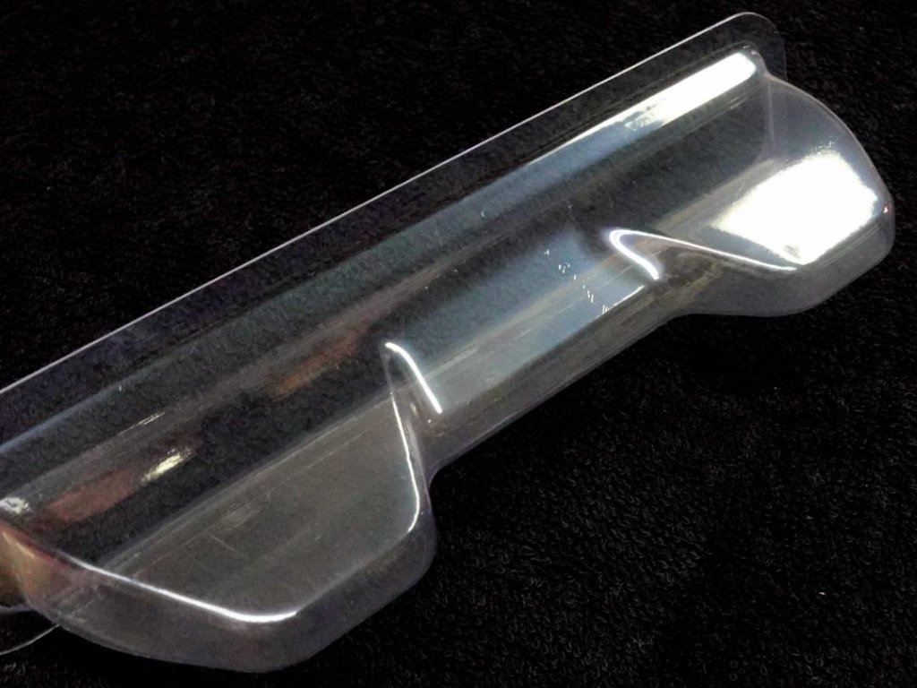 HR-PCB ポリカバンパーの画像