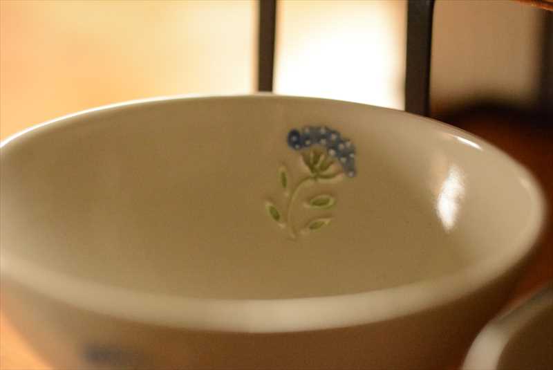 イッチンお茶碗の画像