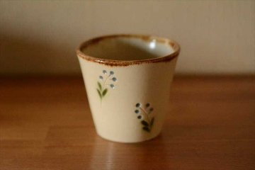 筒ゆのみの画像