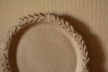 お皿（大きめ）の画像