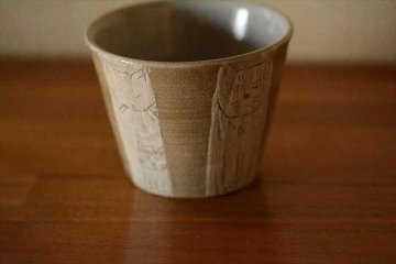 縦縞ネコフリーカップの画像