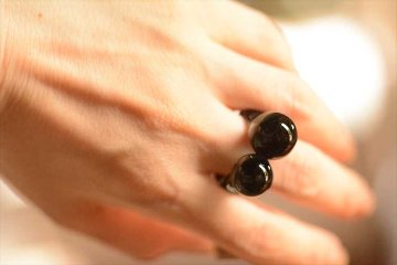 Ring 玉ふたつの画像