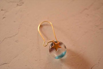 キャンディフープピアス/dotの画像