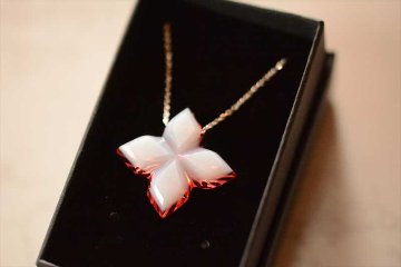 切子jewelry紫陽花の画像