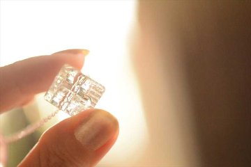 切子jewelryキューブの画像