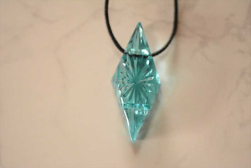 切子jewelry水色の画像