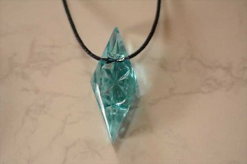 切子jewelry水色の画像