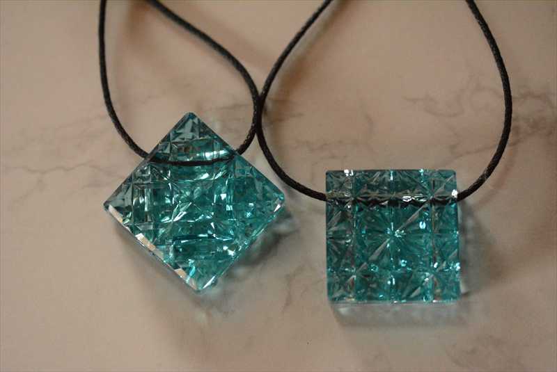 切子jewelry水色の画像