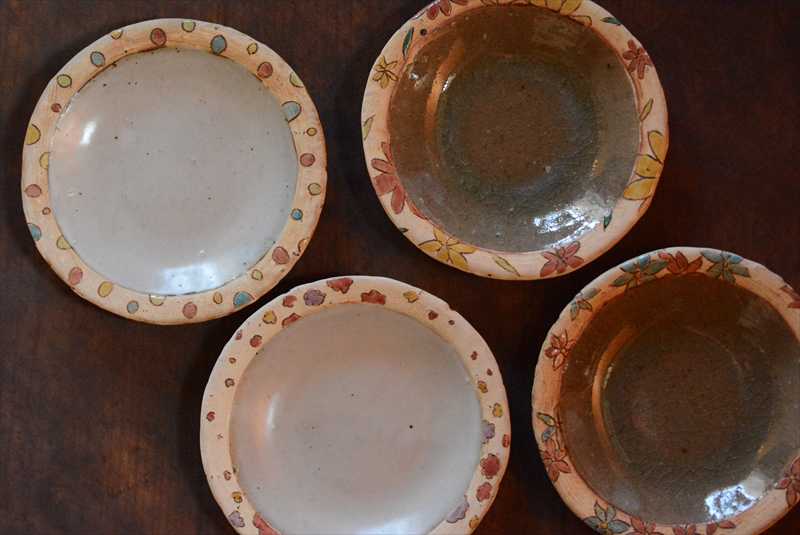 色絵小皿の画像