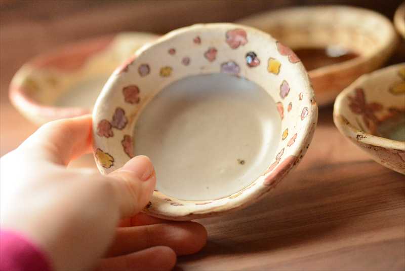 色絵豆皿の画像